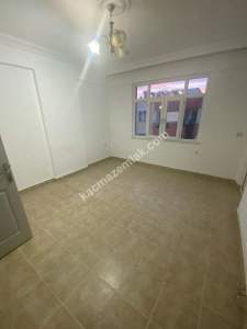 Manavgat Bahçelievler Mahallesinde Kiralık 2+1 Daire 3