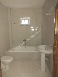 Manavgat Çağlayan Mahallesinde 3+1 Kiralık Daire 4