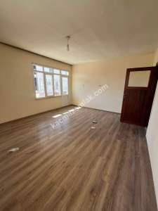 Manavgat Emek Mahallesinde 2+1 Kiralık Daire 3