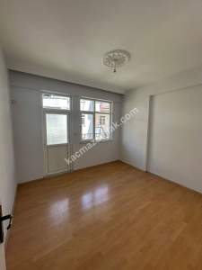 Manavgat Kavaklı'da Merkezi Konumda Kiralık 2+1 Daire 4