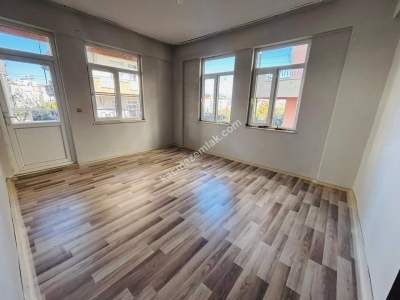 Manavgat Sanayi Güneşli Mah Kiralık 2+1 Geniş Daire 3