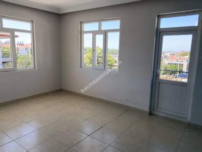 Kaçmaz Emlak'tan Sarılarda 3+1 Kiralık 2