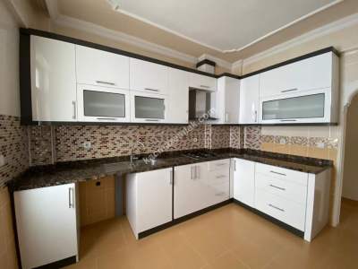 Manavgat Şelale Mahallesin'de Ferah 3+1 Kiralık Daire 1