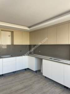 Sorgun Da Sıfır Sitede Lüx 3+1 Kiralık Ara Kat Daire! 5