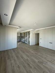 Sorgun Da Sıfır Sitede Lüx 3+1 Kiralık Ara Kat Daire! 1