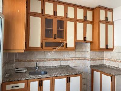 Kaçmaz Emlak'tan Yayla Mahallesi 2+1 Kiralık 4