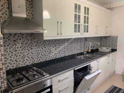 Antalya Muratpaşa Güzeloba'da 2+1 Eşyalı Kiralık Daire 8