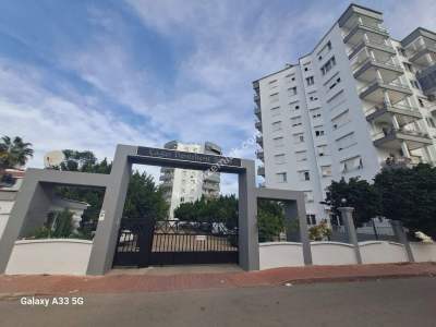 Antalya Güzeloba'dasite İçerisinde 2+1 Kiralık Daire 2