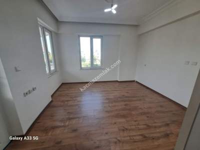 Antalya Güzeloba'dasite İçerisinde 2+1 Kiralık Daire 28