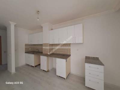 Antalya Güzeloba'da Komple Bakımlı 1+1 Kiralık Daire 23