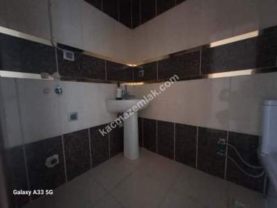 Antalya Muratpaşa Güzeloba'da 2+1 Kiralık Daire 17