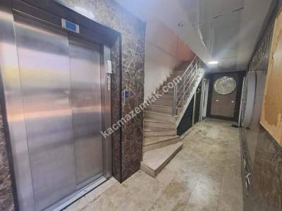 Antalya Muratpaşa Güzeloba'da 2+1 Kiralık Daire 4