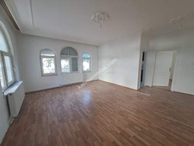 Güzeloba'da Bahçeli 4+1 Doğalgazlıklimalı Kiralık Dair 12