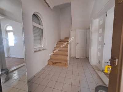 Güzeloba'da Bahçeli 4+1 Doğalgazlıklimalı Kiralık Dair 2