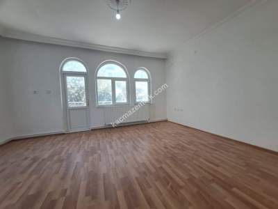 Güzeloba'da Bahçeli 4+1 Doğalgazlıklimalı Kiralık Dair 6