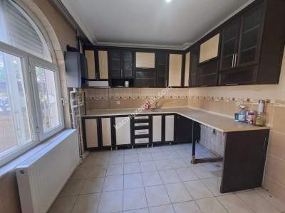 Güzeloba'da Bahçeli 4+1 Doğalgazlıklimalı Kiralık Dair 20