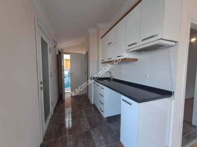 Antalya Güzeloba'da Doğalgazlı 3+1 Kiralık Daire 9