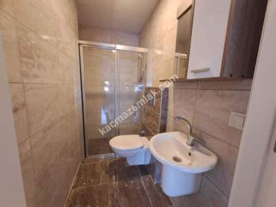 Antalya Güzeloba'da Doğalgazlı 3+1 Kiralık Daire 11