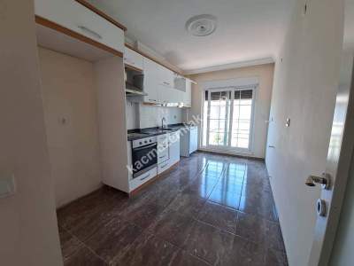 Antalya Güzeloba'da Doğalgazlı 3+1 Kiralık Daire 32