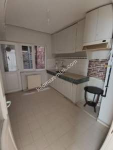 Aydın Cumhuriyet Mah 4+1 Doğalgazlı Ara Kat Kiralık 1