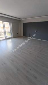 Aydın Efeler Mah 3+1 Doğalgazlı Ara Kat Kiralık