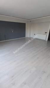 Aydın Efeler Mah 3+1 Doğalgazlı Ara Kat Kiralık 3