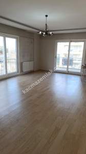 Aydın Fatih Mah 3+1 Site İçerisinde Ara Kat Kiralık 3