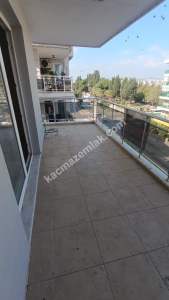 Aydın Fatih Mah 3+1 Site İçerisinde Ara Kat Kiralık 5