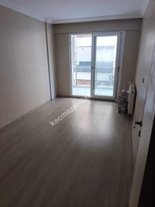 Aydın İstiklal Mah 2+1 Ayrı Mutfak Ara Kat Kiralık 21