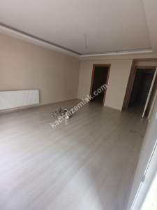 Aydın İstiklal Mah 2+1 Ayrı Mutfak Ara Kat Kiralık 12