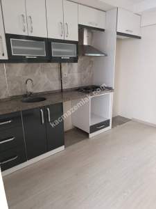 Aydın Meşrutiyet Mah 2+1 Ara Kat Kiralık 29