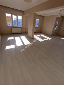 Aydın Yedieylül Mah 2+1 Ayrı Mutfak Doğalgazlı Kiralık 31