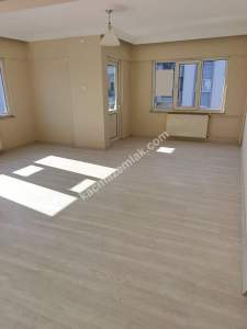 Aydın Yedieylül Mah 2+1 Ayrı Mutfak Doğalgazlı Kiralık 12