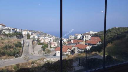 Mudanya'da Deniz Manzaralı Eşyalı Kiralık 2+1 Daire 12