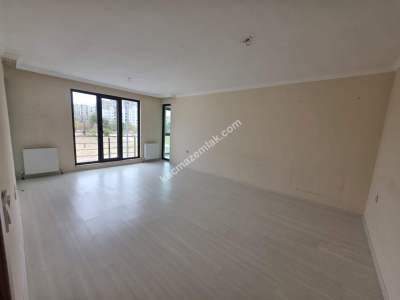 Nilüfer 29 Ekim Mah Kiralık Site İçi 3+1 Daire 21