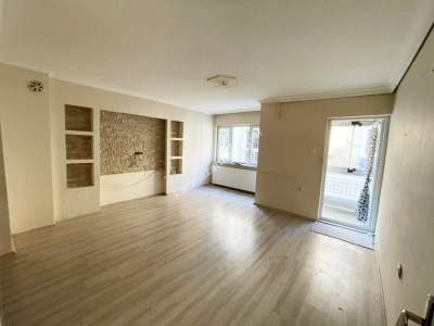 Osmangazi Aktarhüssam Mah. Merkezde Kiralık 2+1 Daire 1