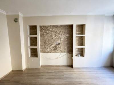 Osmangazi Aktarhüssam Mah. Merkezde Kiralık 2+1 Daire 5