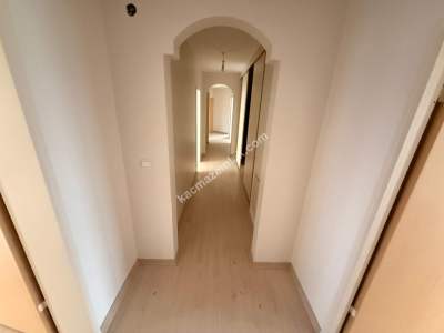 Osmangazi Cumhuriyet Mah Yasemin Park Kiralık 3+1 Daire 13