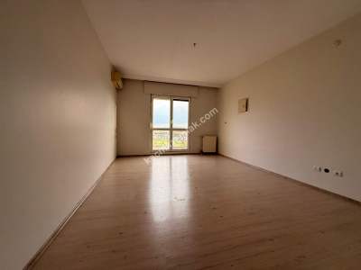 Osmangazi Cumhuriyet Mah Yasemin Park Kiralık 3+1 Daire 3