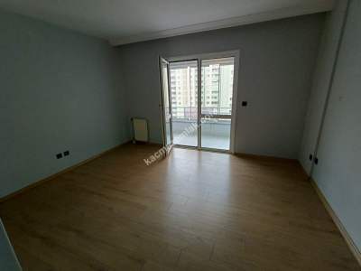 Osmangazi Cumhuriyet Mah Yasemin Park Kiralık 3+1 Daire 14