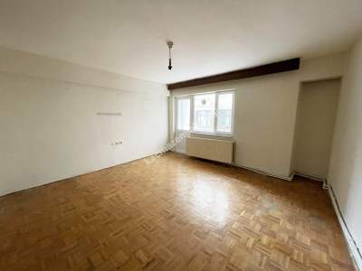 Osmangazi Hocahasan Mah. Merkezde Kiralık 2+1 Daire 6