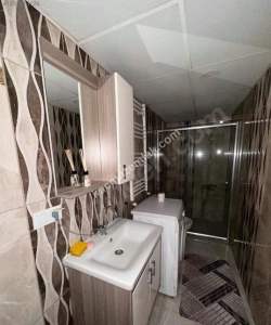 Çanakkale Biga'da Çarşı İçinde 1+1 Eşyalı Kiralık Dair 8