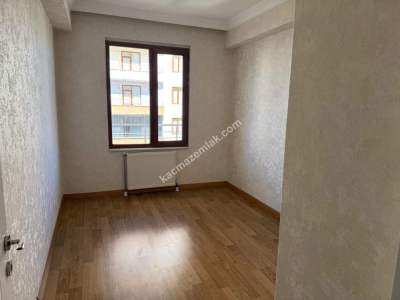 Diyarbakır 75 Caddeye Yürüme Mesafesi 3+1 Kiralık Daire 10