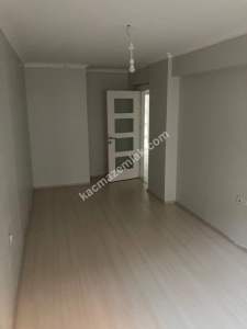 Borsa Caddesi Üzeri 2+1 Lüx Kiralık Daire 3