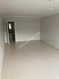 Borsa Caddesi Üzeri 2+1 Lüx Kiralık Daire 7