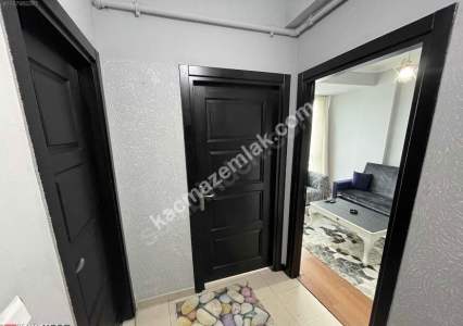 Eskişehir Merkez Haller Karşısı Satılık Kiralık1+1 Dair 8