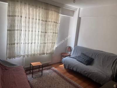 Merkezi Konumda Yenibağlarda 1+1 Eşyalı Daire 5