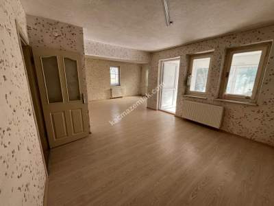 Isparta Merkez Işıkkent Mah. Bahçe Katı Kiralık Daire 10