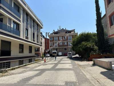 Esatpaşa Vezir Çıkmazında, Yeni Binada, 2,5+1 Kiralık 28