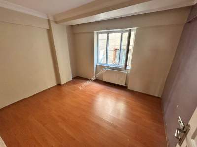 Esatpaşa 1.Kat 2+1 90M2 Ana Cad. Yakın Kullanışlı Daire 19